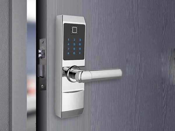 乌伊岭24小时上门开锁公司